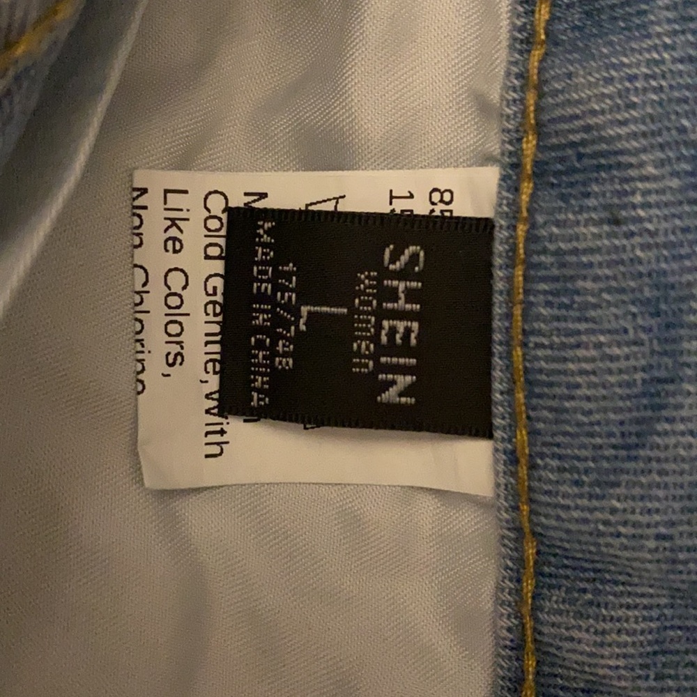 Jeans - Picture 4 of 4
